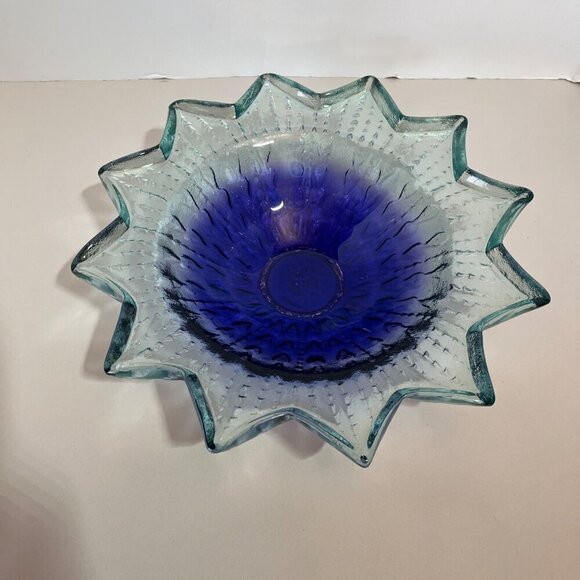 Vintage Starburst Glass Bowl 11.5" Diameter Blue & Clear Glass - Picture 7 of 7